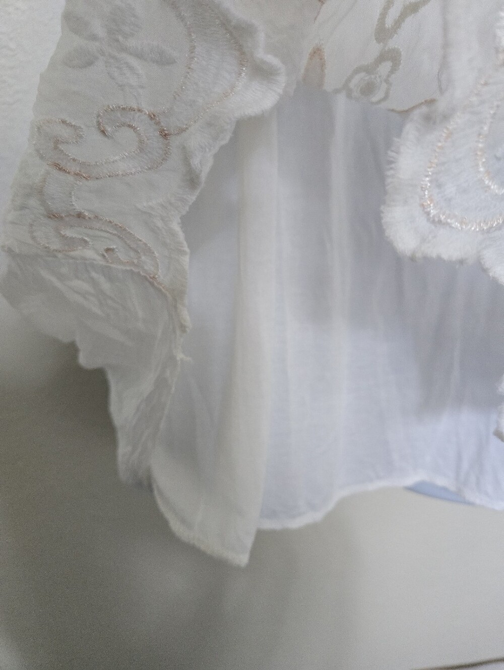 Tempo Paris Silk White Cold Shoulder Fairy Boho Tunic Blouse Small Dainty - Picture 6 of 13